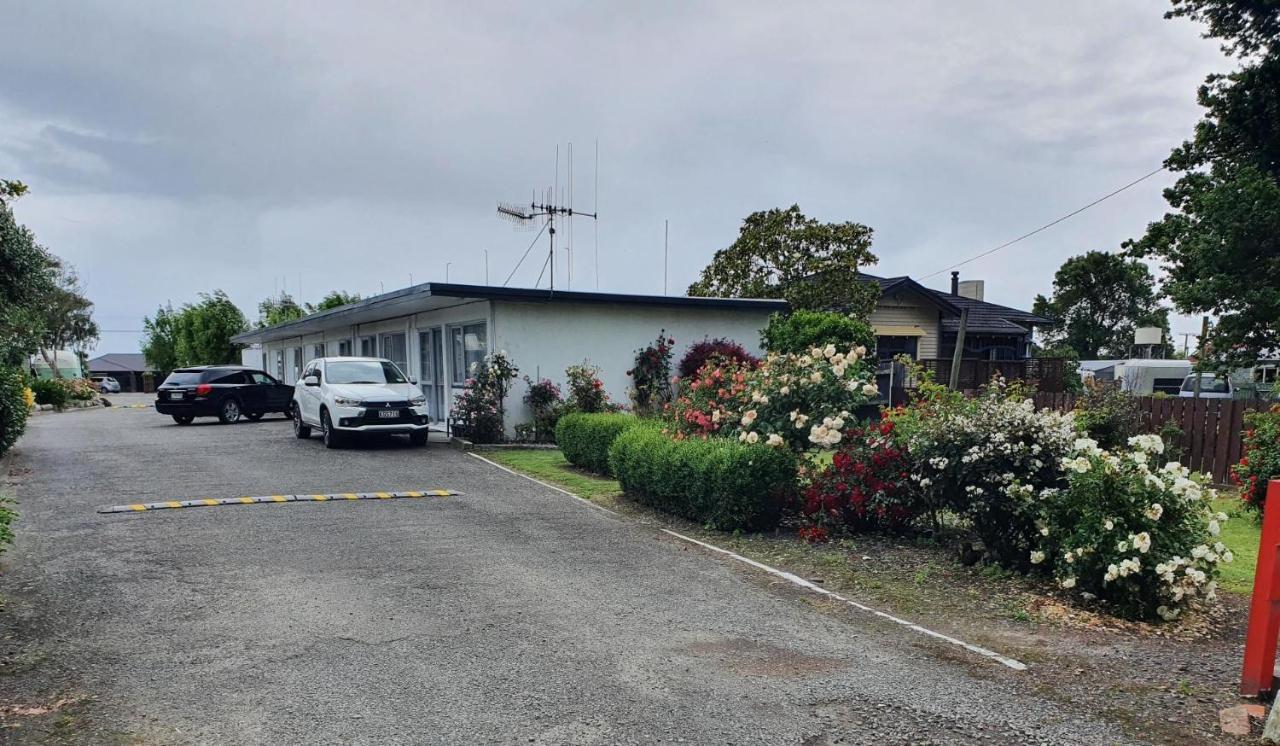 Brooklyne Motel Sanson エクステリア 写真