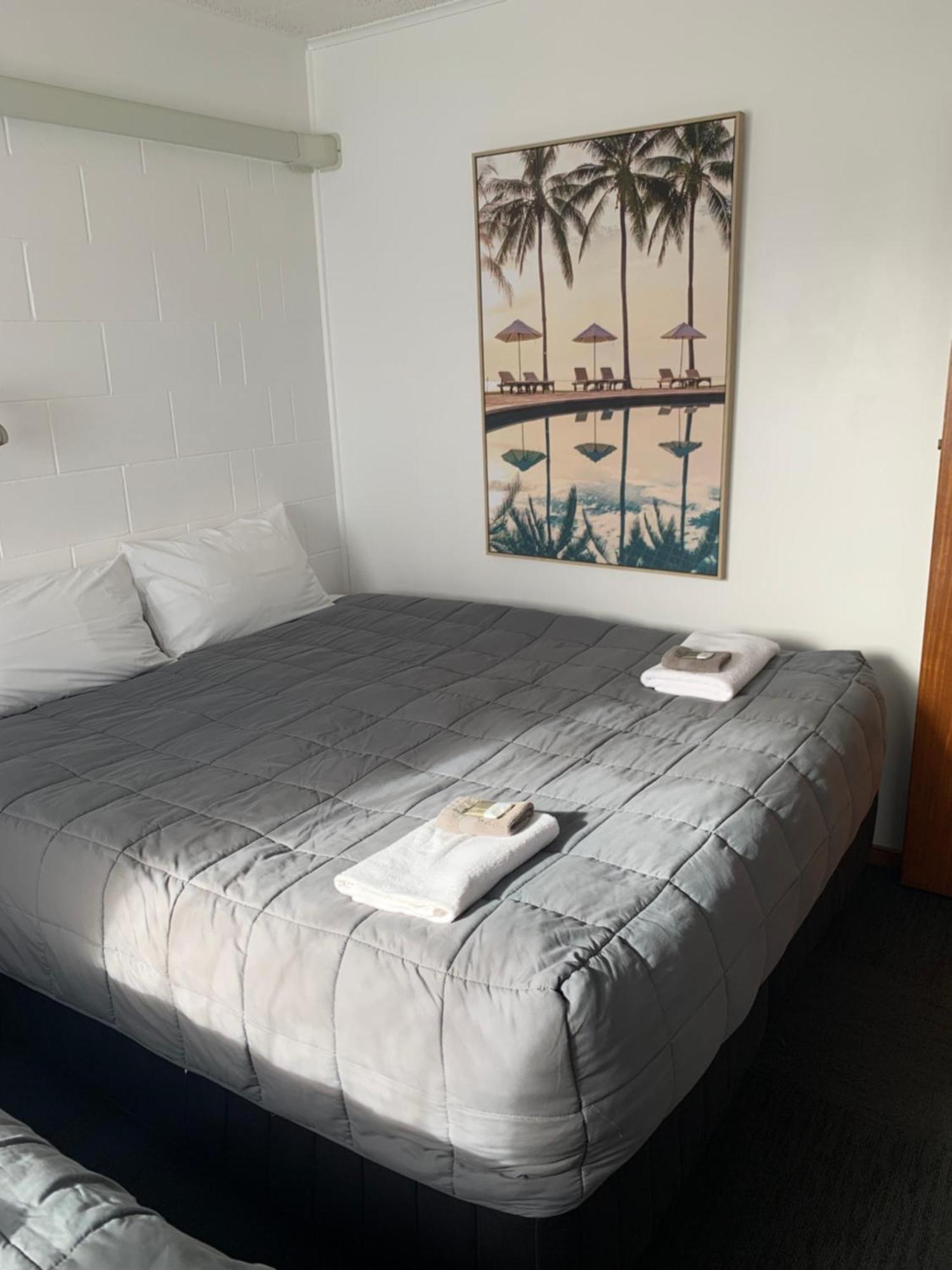 Brooklyne Motel Sanson エクステリア 写真