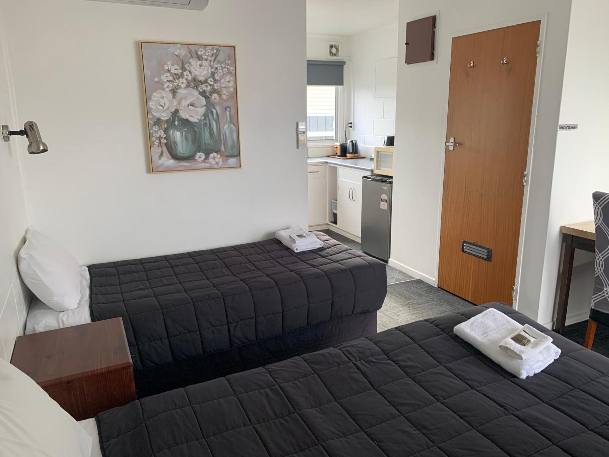 Brooklyne Motel Sanson エクステリア 写真